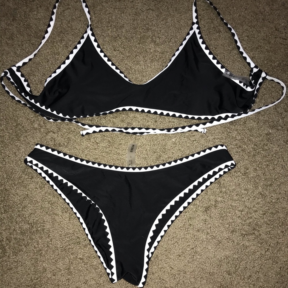 SHEIN Bikini